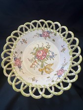 Martres-Tolosane, corbeille à fruits, faïence, peint à la main, signée.