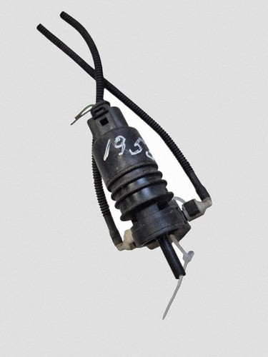 Pompe lave vitre - , iv