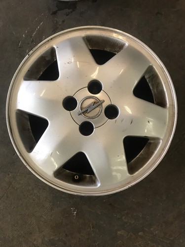 Jantes opel astra 4 trous - opel,