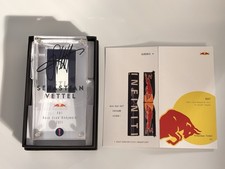 Red Bull RB7 - Sebastian Vettel - Saison F1 2011 Pièce d'origine carrosserie #3