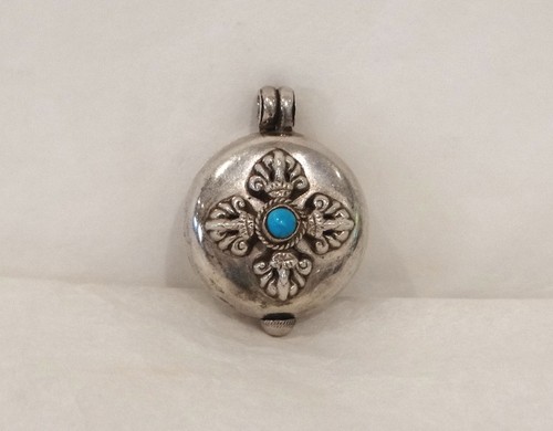 Pendentif reliquaire ghau en - pendentif,