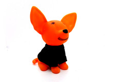 TIRELIRE - Chien avec pullover