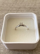 bague solitaire en or gris, diamant, 4 griffes 2,29g 18 carats