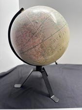 Vintage Globe Terrestre Geographes - Editures Paris France With Metal Stand