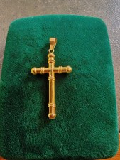 Croix Ancienne en or jaune 18