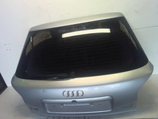 Malle/Hayon arriere AUDI A3 1