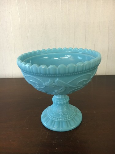 Coupe opaline bleue en - bleue,