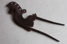 Betel Chisel Horse Head Arec Nut Clamp (41438) »
