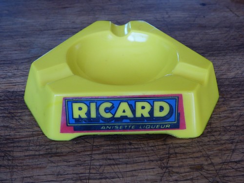 Cendrier publicitaire ricard - cendrier,