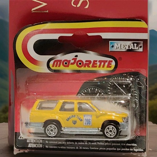 Majorette toyota runner - majorette,