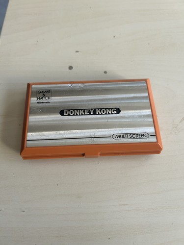 Nintendo game and watch - and,