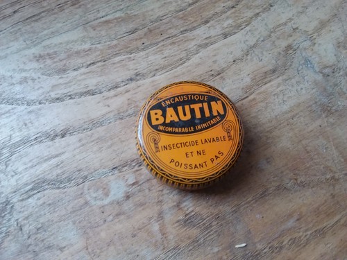 Ancienne boîte publicitaire - ancienne,