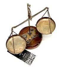 Ancienne balance de pesée