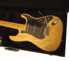 [SCHECTER] CALIFORNIA CUSTOM S-Style Stratocaster Natural With OHSC Used 1997