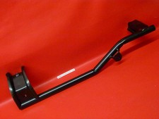 Armature droite pour scooters