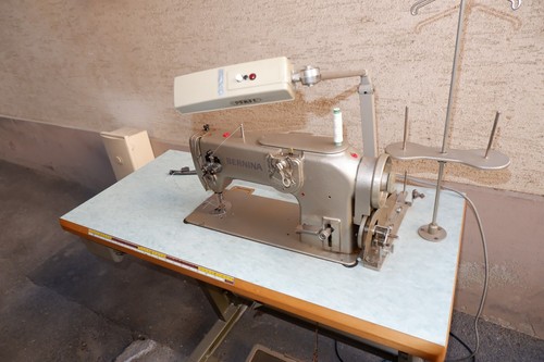 Bernina 217 avec - cames, des