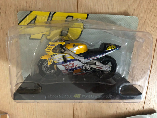 Moto valentino rossi - moto, 1/18