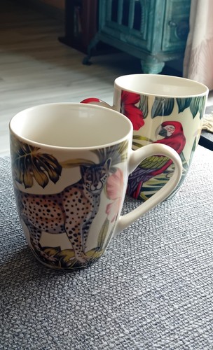 Mugs excellent état - état,