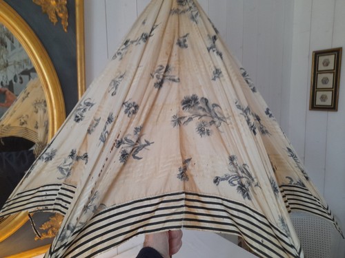 Ombrelle ancienne tissu - , fleuri