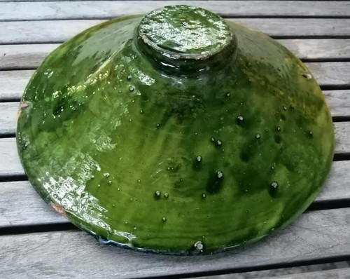 Ancienne poterie vire omelette - ancienne,