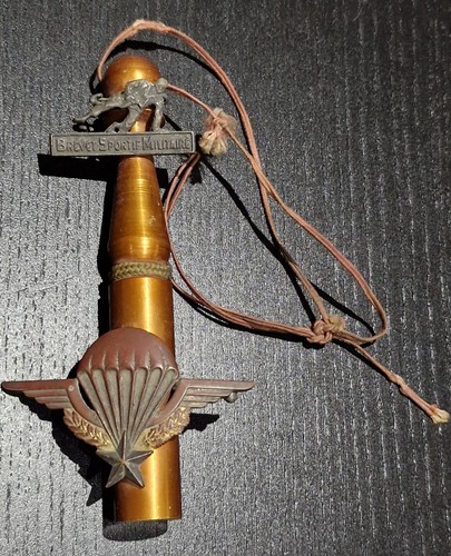 Quille militaire ancienne - quille,