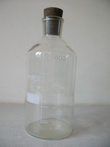 Ancien flacon pyrex litre - pyrex,