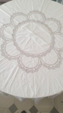 Belle NAPPE Ronde  blanche