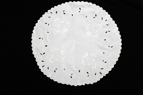 Table ronde ancienne - table, en
