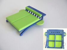 Playmobil (R268) MODERN HOUSE - Large Green Bed Parents Room 3967 (Fault)