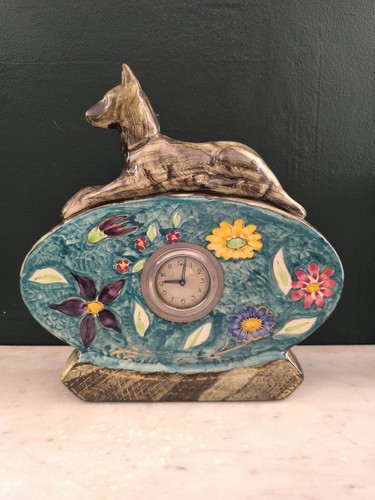 Ancienne horloge art - ancienne,