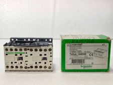 Schneider LC2K0910M7 220-230V 50/60Hz reversing contactor 3POLE Tesys 049246