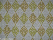 1 ROULEAU DE PAPIER PEINT