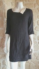 Robe noire manches 3/4 neuve