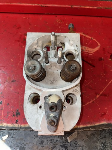 Deutz f4l912 cylinder head - cylinder,