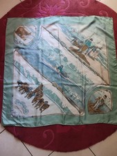 Foulard Carré Hermès  Modèle Groenland 1982 Parfait État  Comme Neuf 