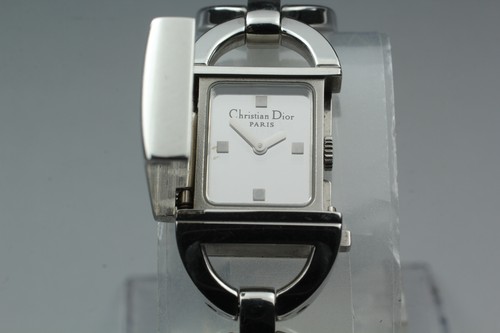 Presque comme neuf dior - [presque, neuf]
