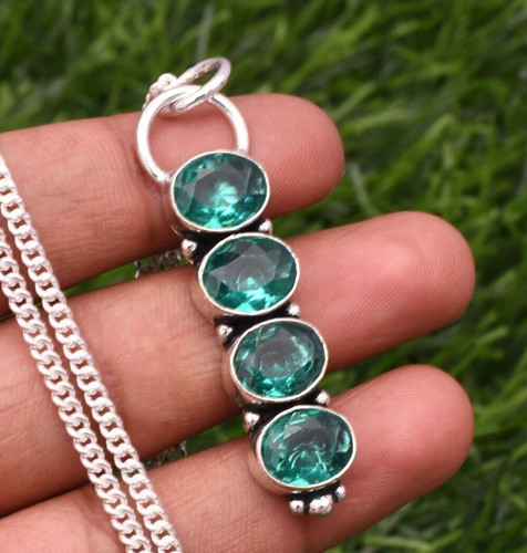 Pendentif bijoux fait main - , en