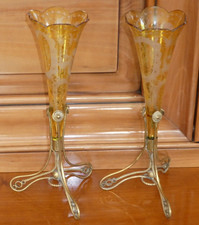 Paire de Vases tulipier soliflore en cristal Baccarat pied en laiton oiseaux