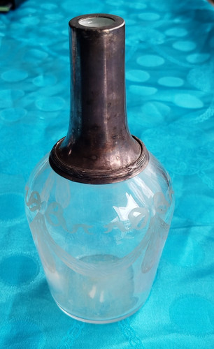 Ancienne carafe liqueur en - à,