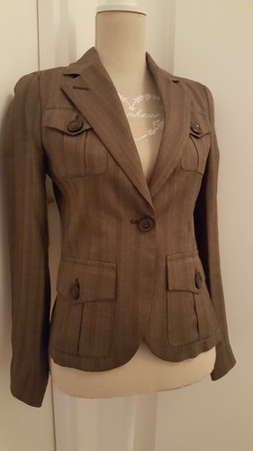 Veste tailleur cintrée avec