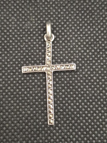Ancien pendentif croix - croix, en