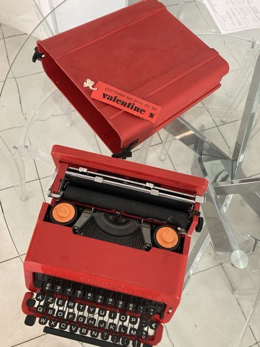 Machine écrire olivetti - écrire,