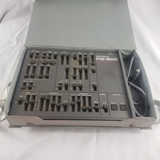 Roland PG-800 Synthesizer Programmer with case and Cable