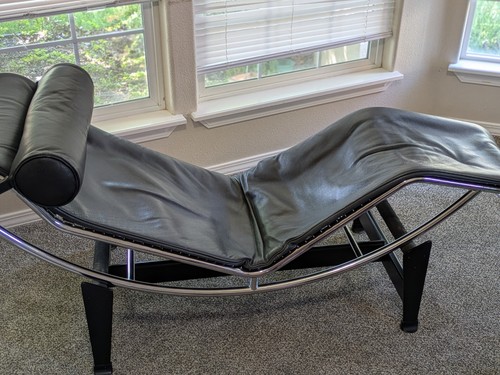 Authentic cassina lc4 chaise - authentic,