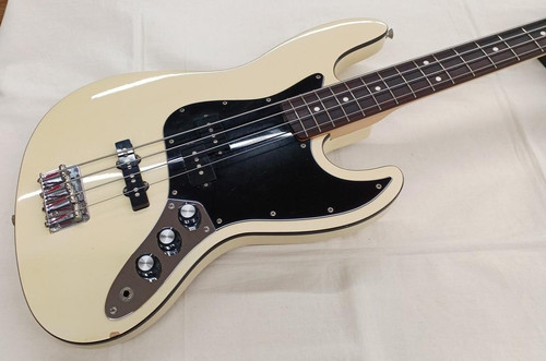Fender japan guitare basse - [fender,