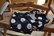 short neuf catimini 4 ans tres original noir ronds blancs