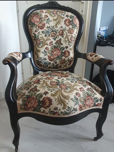 Fauteuil tapissier ancien bois - fauteuil,