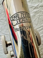 Très Beau Microscope Carl