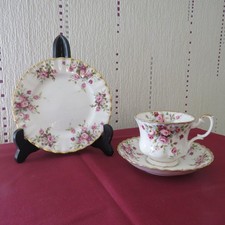 1 tasse a thé + assiette a