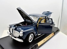 Miniature Voiture Auto 1:18